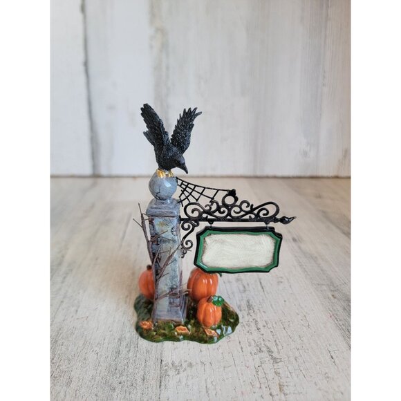 Dept 56 Spooky Village Sign 53144 Halloween accessory - Picture 2 of 6